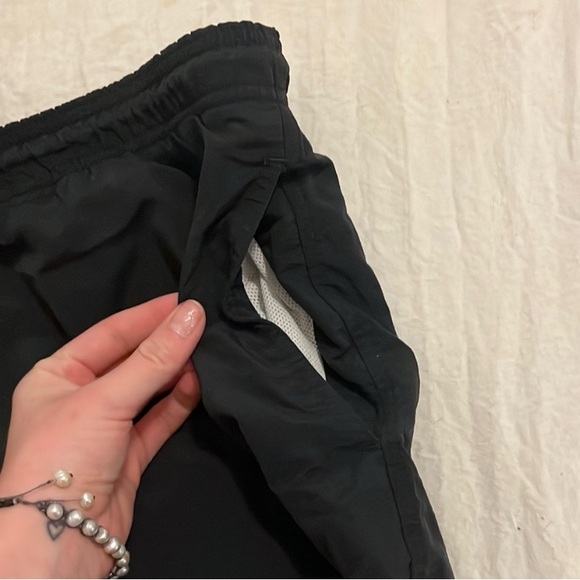 PacSun Black Swim Trunks - Picture 4 of 6